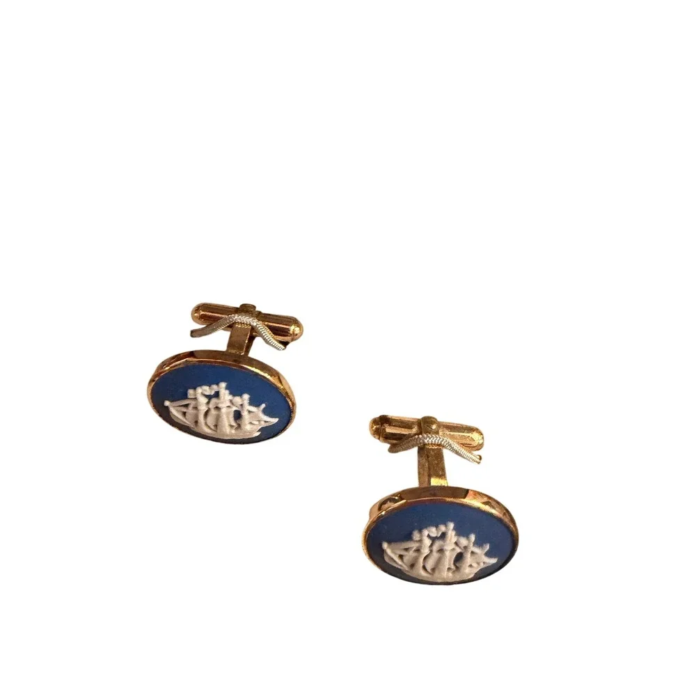 Wedgwood Blue Jasperware The Golden Hind Ship Cufflinks Vintage Gold Tone Boxed